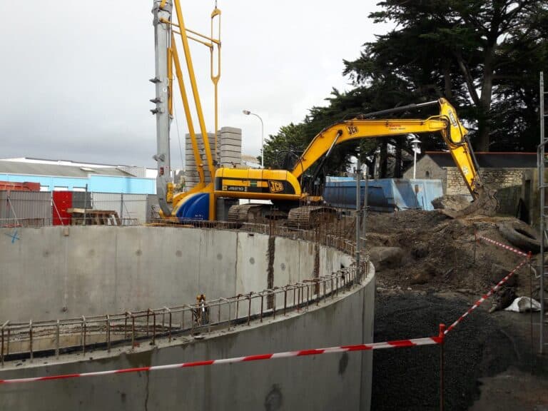 Terrassement d’un bassin (1)