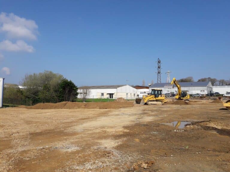 Terrassement d’un bâtiment de stokage (1)