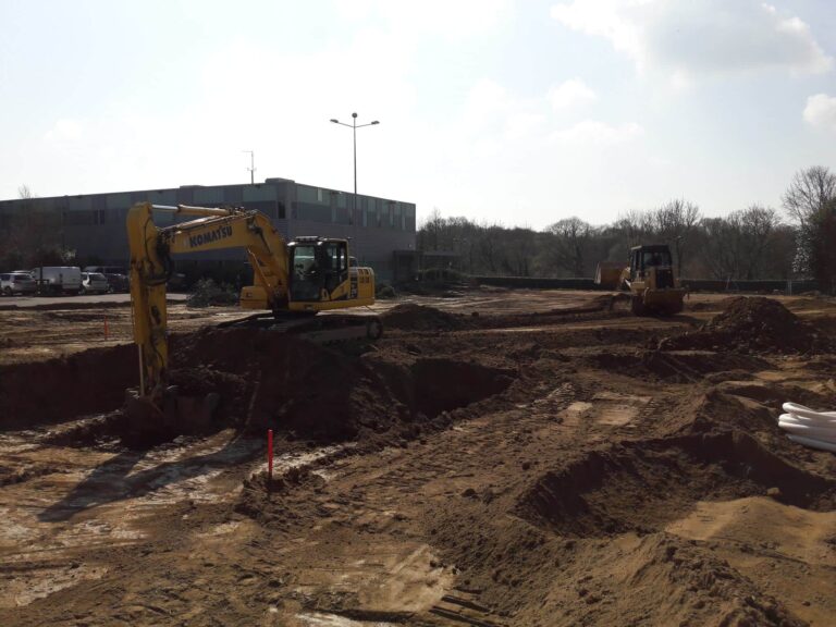 Terrassement d’un bâtiment de stokage (2)