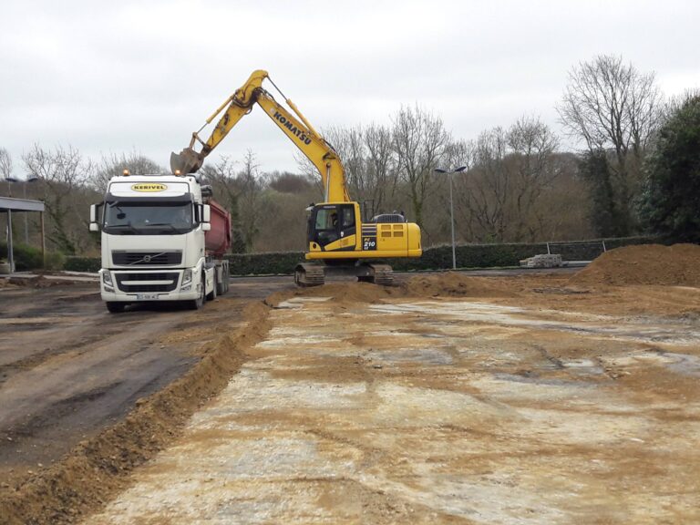 Terrassement d’un bâtiment de stokage (3)