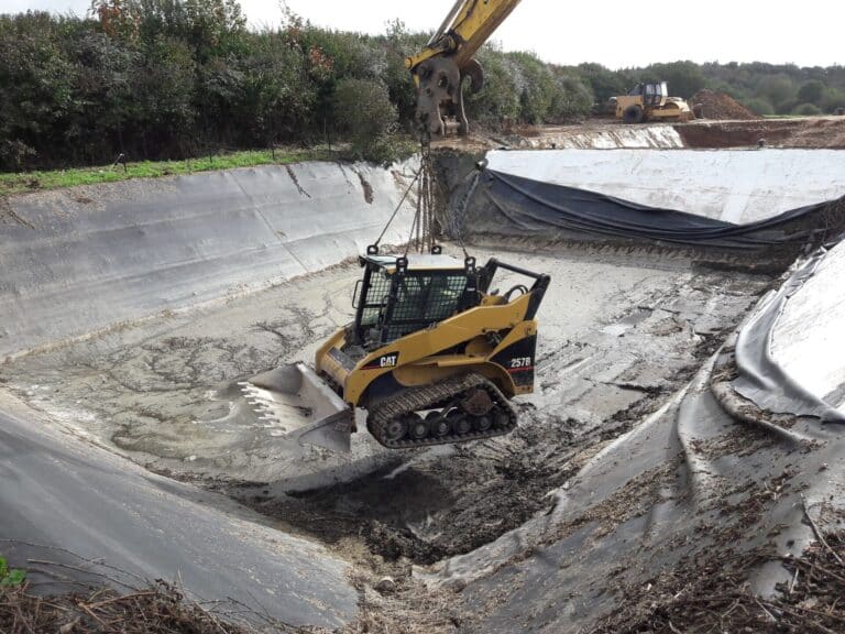 Terrassement pour lagrandissement dune lagune 1 - Douarnenez Audierne