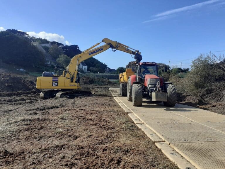 Travaux de restauration et de terrassement (2)